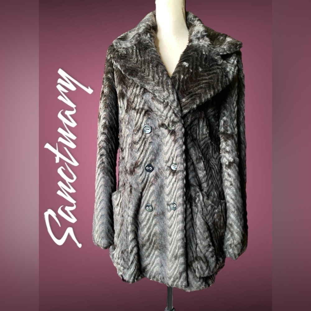 Sanctuary Clothing-luxurious faux fur coat size medium. Like new! EUC!